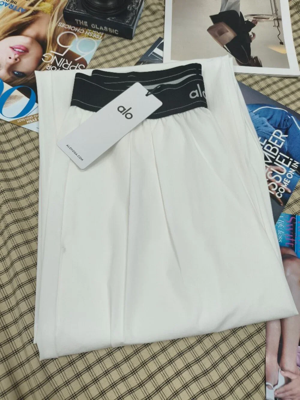 Regular Alo Yoga White/Black Suit Up Trouser NWT Comfortable Loose Fit😴💕